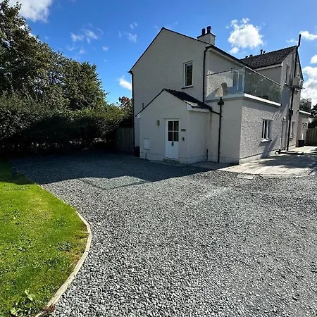 Hawkshead Suites Apartment *
