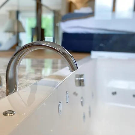 Hawkshead Suites *